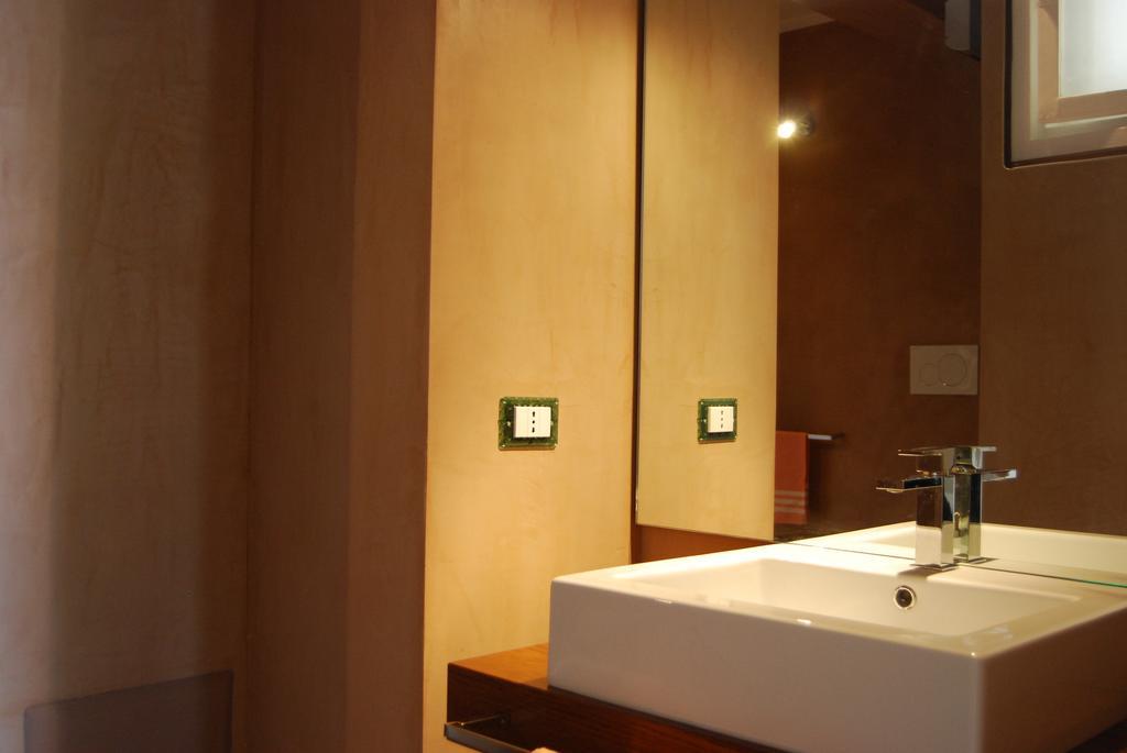 Palazzo Del Centro Bed & Breakfast Лече Екстериор снимка