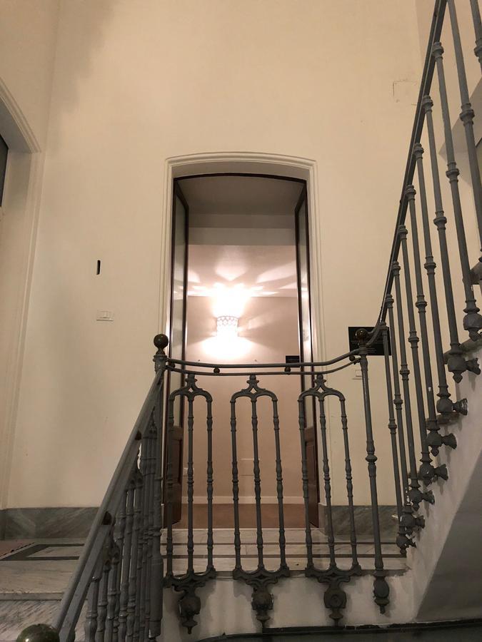 Palazzo Del Centro Bed & Breakfast Лече Екстериор снимка